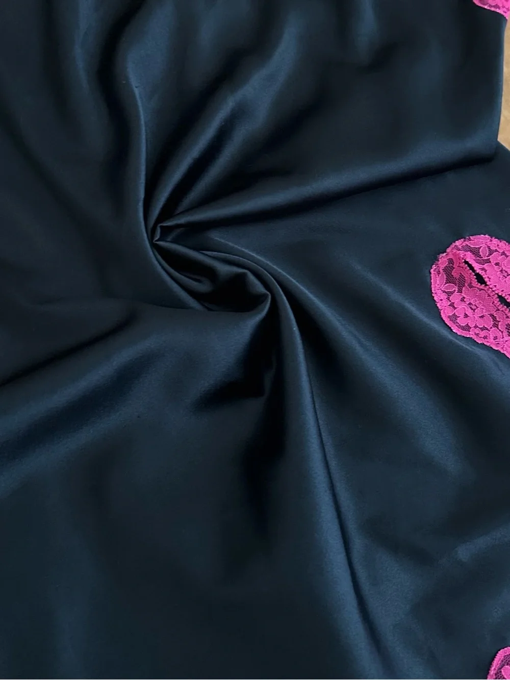 Vtg Y2K Victoria's Secret Black Satin & Hot Pink Lace Slit Slip Dress June 2004